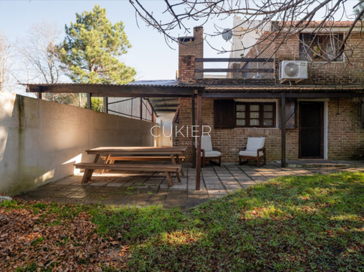 Casa ID.4631 - Venta - Casa 4 Dormitorios San Francisco Piriapolis.