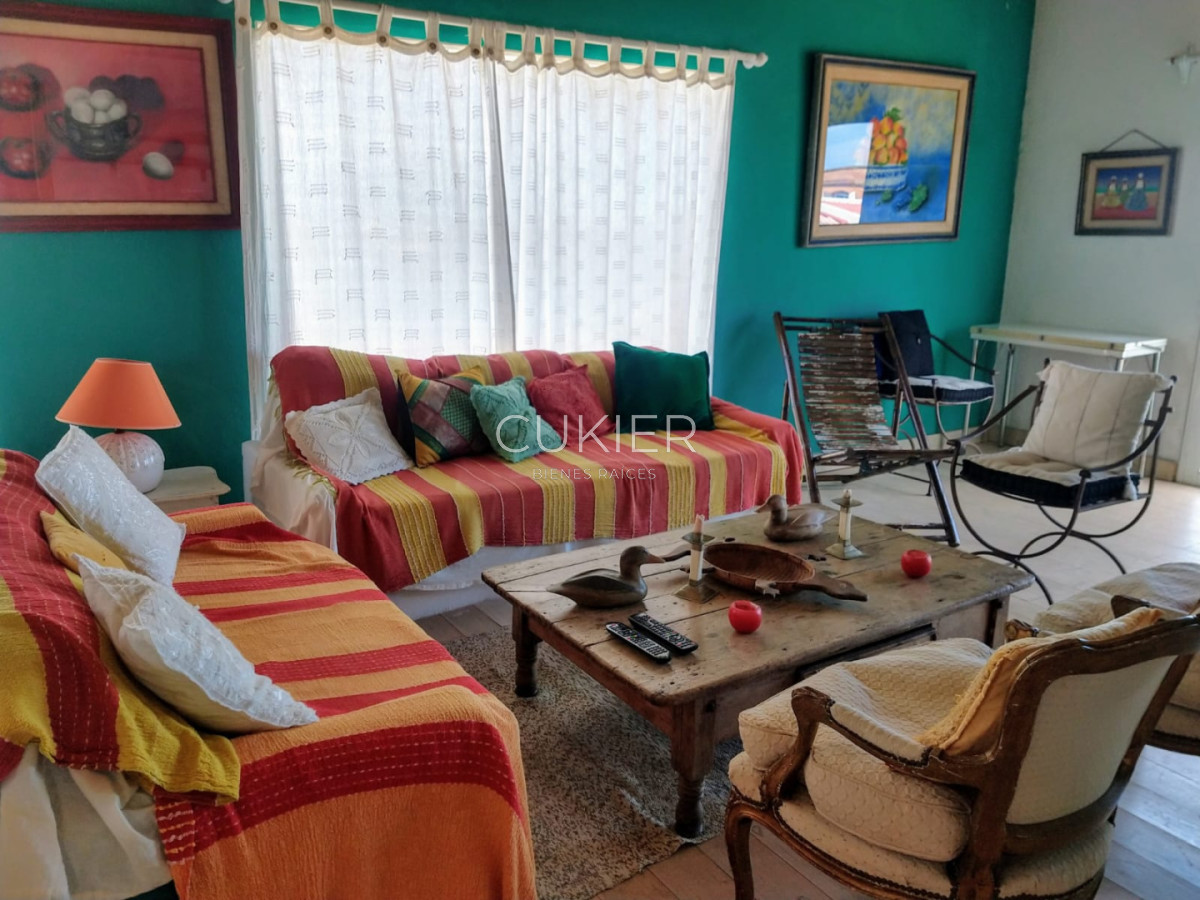 Casa ID.5663 - Alquiler anual o temporal de casa 4 dormitorios en zona el Chorro Manantiales