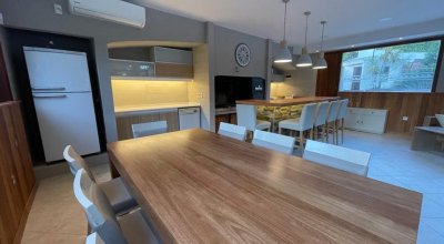 Casa ID.2606 - Alquiler temporada espectacular casa de 5 dormitorios y piscina climatizada en Lugano Punta del Este