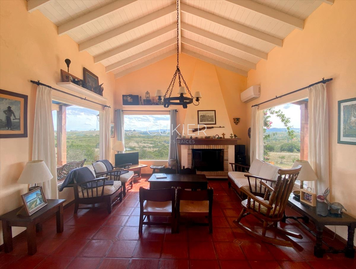 Chacra ID.1381 - VENDO CHACRA CON CASA TRES DORMITORIOS MALDONADO