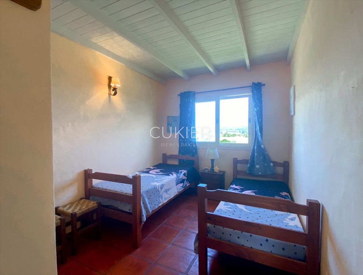 Chacra ID.1381 - VENDO CHACRA CON CASA TRES DORMITORIOS MALDONADO