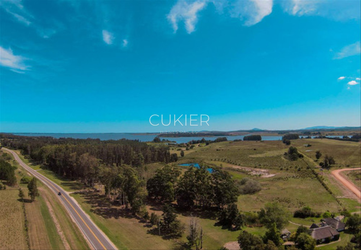 Chacra ID.4620 - Venta Chacra Laguna Del Sauce Ruta 12 Punta Este 10 Ha
