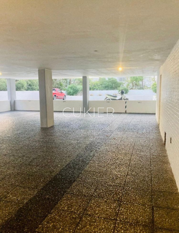 Apartamento ID.1371 - Alquiler anual apartamento 2 dormitorios en península Punta del Este