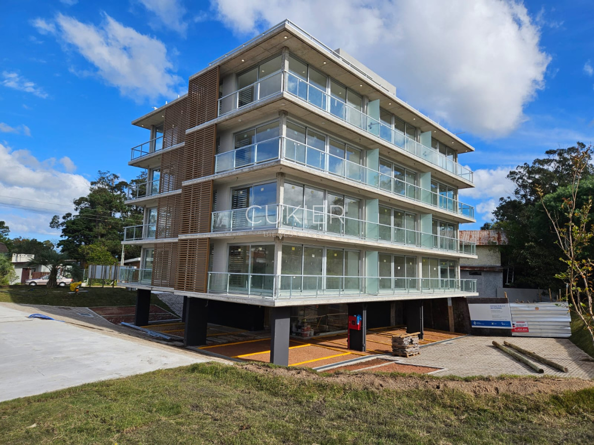 Apartamento ID.4945 - Alquiler anual apartamento 1 dormitorio en Pinares 