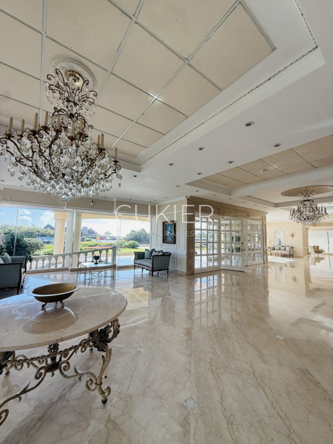Apartamento ID.5229 - Alquiler anual e invernal de apartamento 3 dormitorios frente al mar full amenities Punta del Este