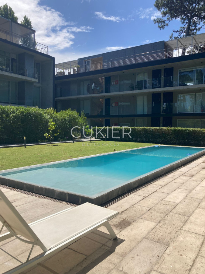 Apartamento ID.2879 - Alquiler anual apartamento 2 dormitorios Playa Mansa