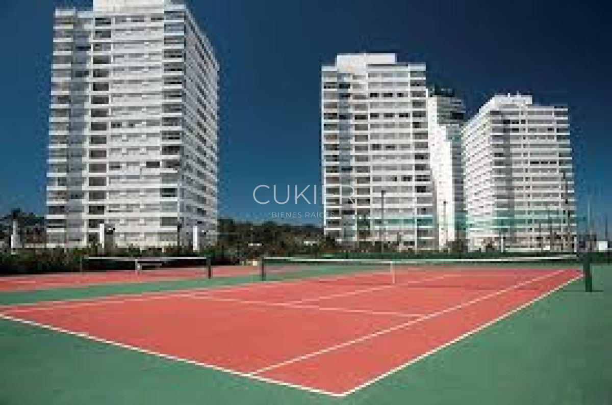 Apartamento ID.3825 - Alquiler Anual apartamento de 2 dormitorios Mansa