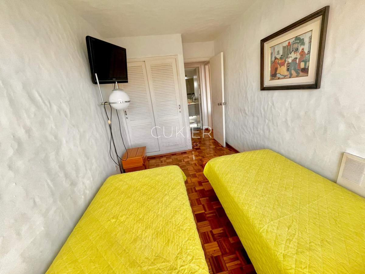 Apartamento ID.3819 - OPORTUNIDAD  Punta Del Este 2 dormitorios y 2 baños, Peninsula. 