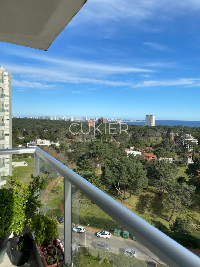 Apartamento ID.3539 - Apartamento en venta de 3 dormitorios con amenities y gastos bajos.