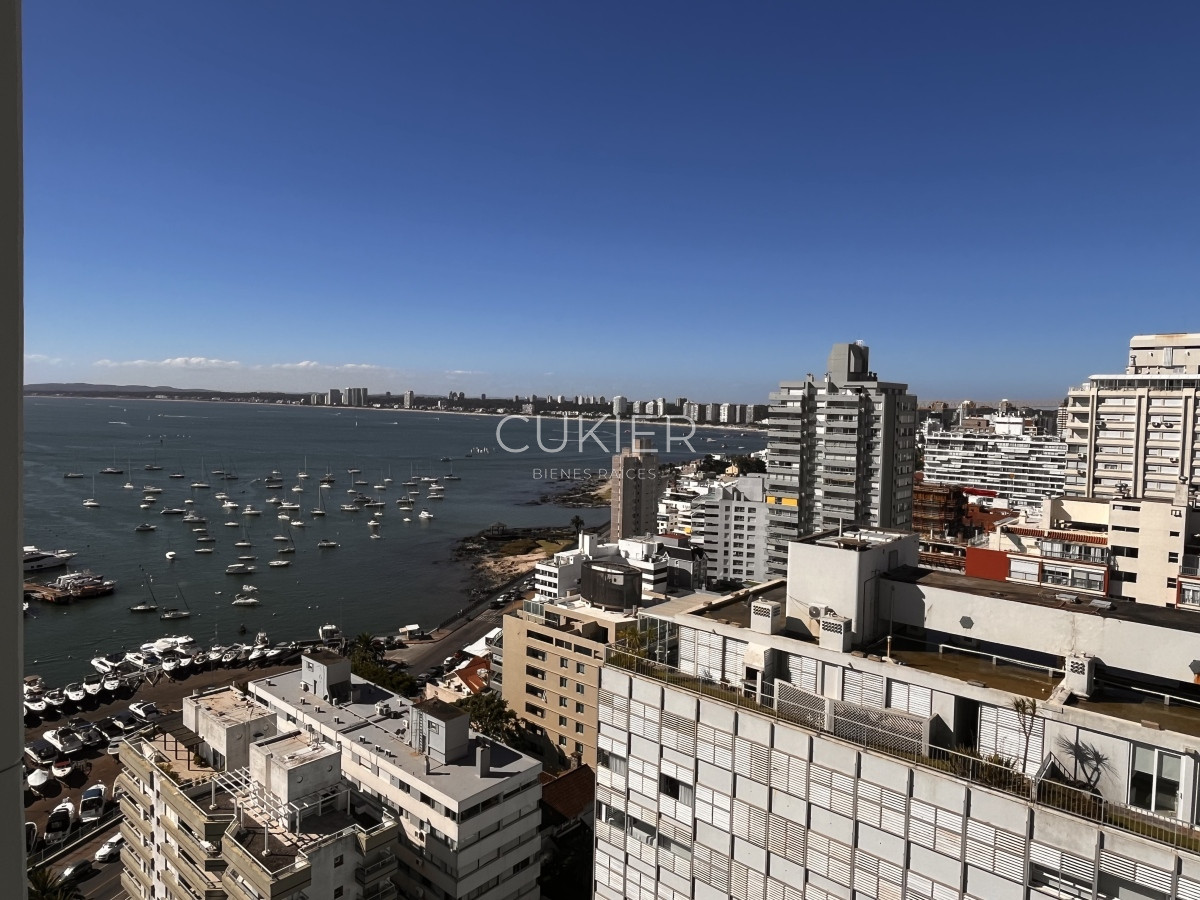 Apartamento ID.3527 - VENTA APARTAMENTO EN PENINSULA 3 DORMITORIOS 