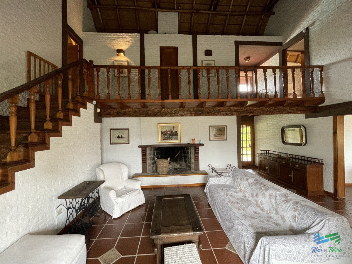 Casa ID.3723 - Chalet a 100 metros del mar en alquiler