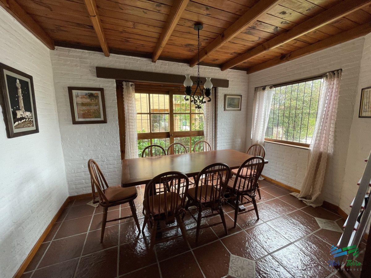 Casa ID.3723 - Chalet a 100 metros del mar en alquiler