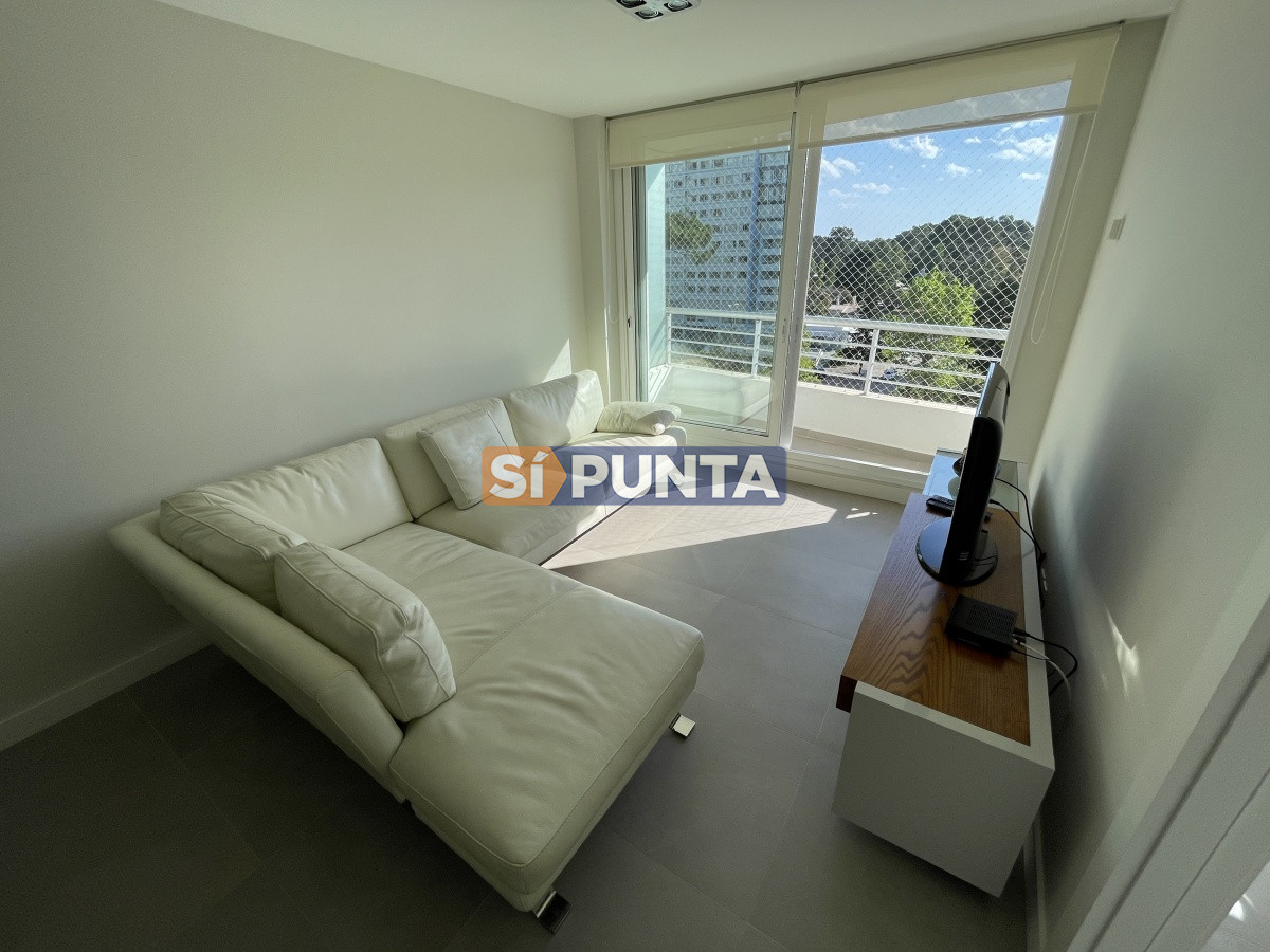 Apartamento en torre de primer nivel  - SPT11811A