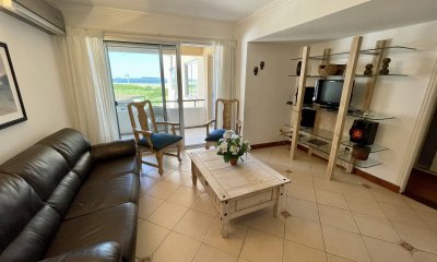 Apartamento de 3 dormitorios a la venta en Pinares