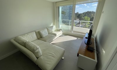 Apartamento en torre de primer nivel