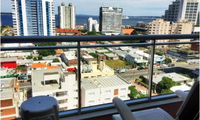 Apartamento en Playa Brava, torre nueva con todos los amenities