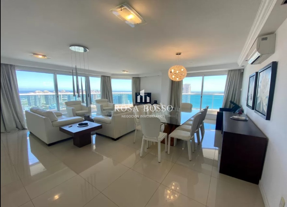 Apartamento ID.9804 - Apartamento Venta 3 dormitorios y dependencia Mansa Punta del Este