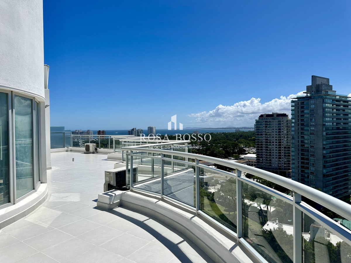 Apartamento ID.9577 - Pent House duplex en torre de categoria con hermosas vistas 