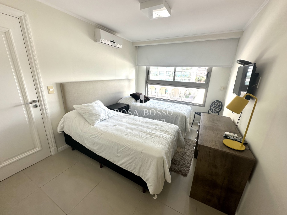 Apartamento ID.6972 - Apartamento en torre de primera categoría
