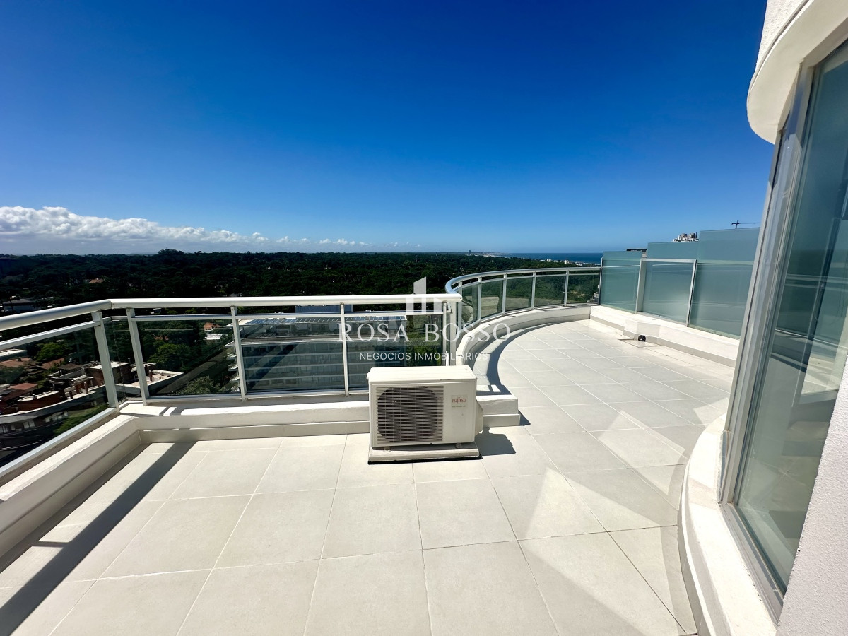 Apartamento ID.9577 - Pent House duplex en torre de categoria con hermosas vistas 