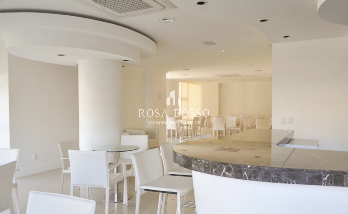 Apartamento ID.9804 - Apartamento Venta 3 dormitorios y dependencia Mansa Punta del Este