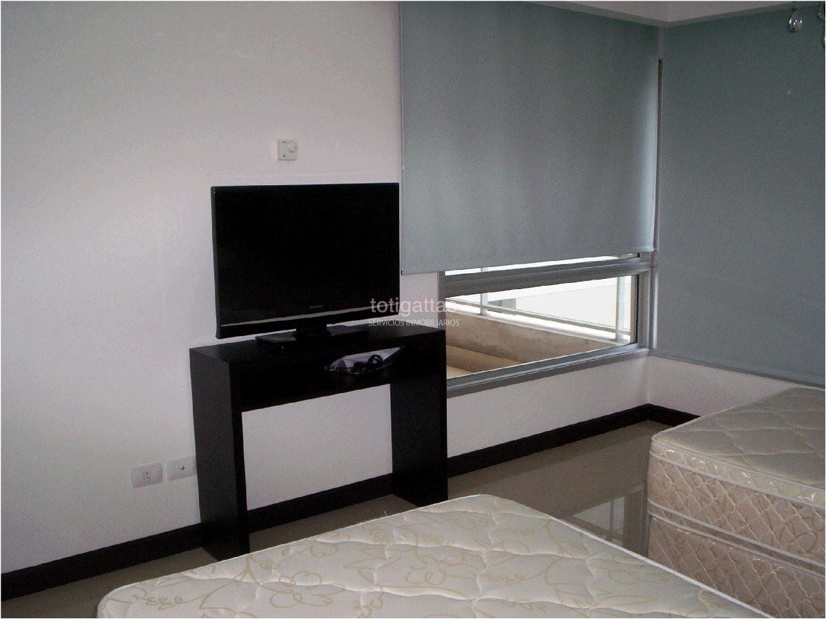 Apartamento ID.1414 - Torre de Primer nivel frente al mar