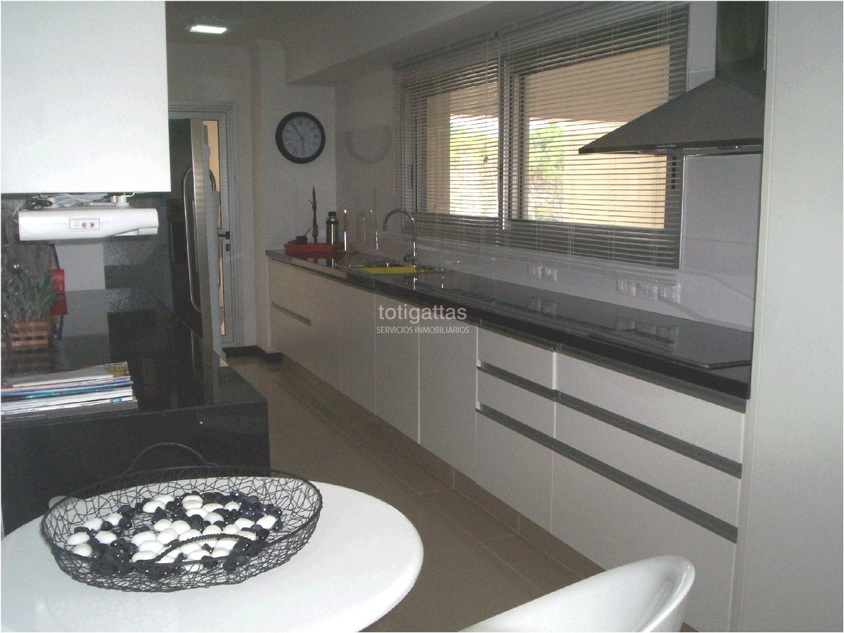 Apartamento ID.1413 - Torre de primer nivel frenta al mar