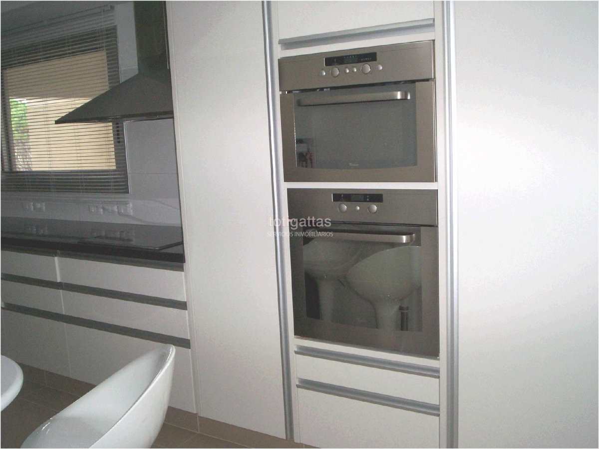 Apartamento ID.1413 - Torre de primer nivel frenta al mar
