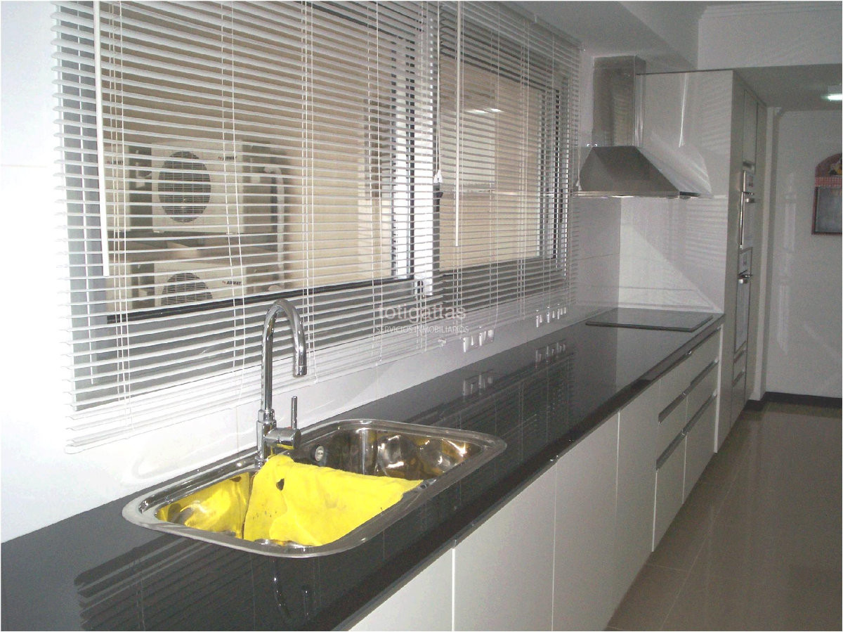 Apartamento ID.1413 - Torre de primer nivel frenta al mar