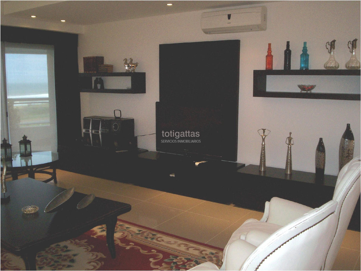 Apartamento ID.1413 - Torre de primer nivel frenta al mar