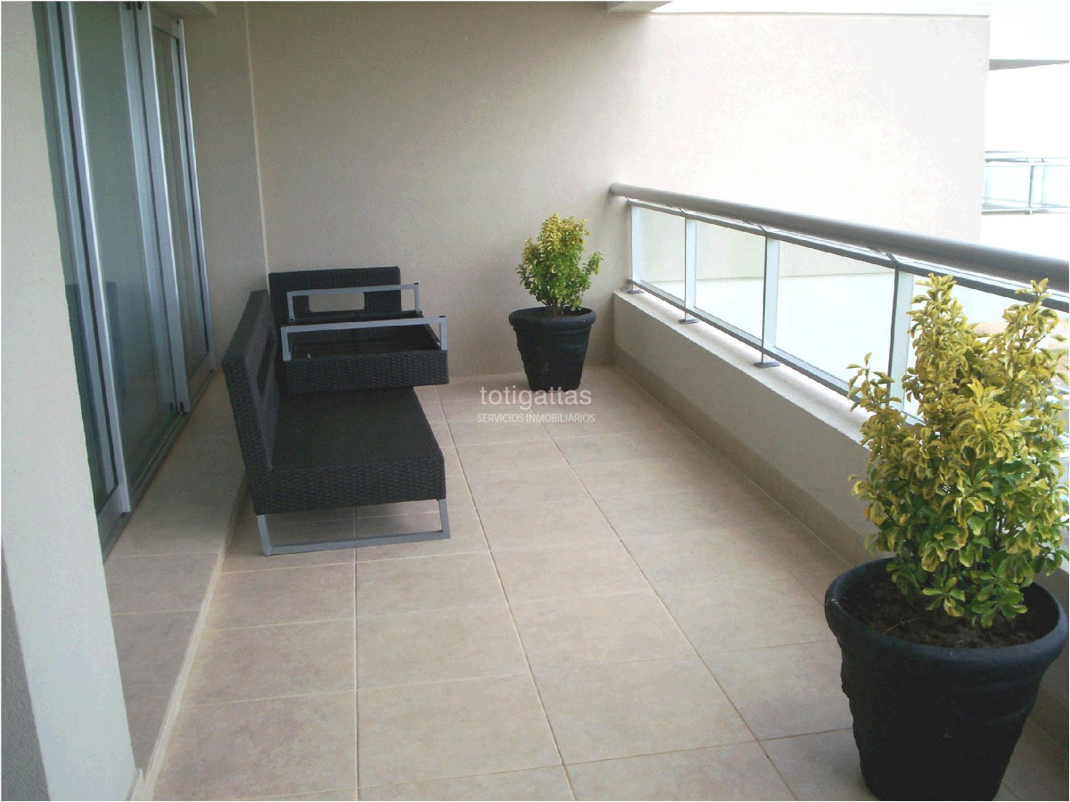 Apartamento ID.1413 - Torre de primer nivel frenta al mar