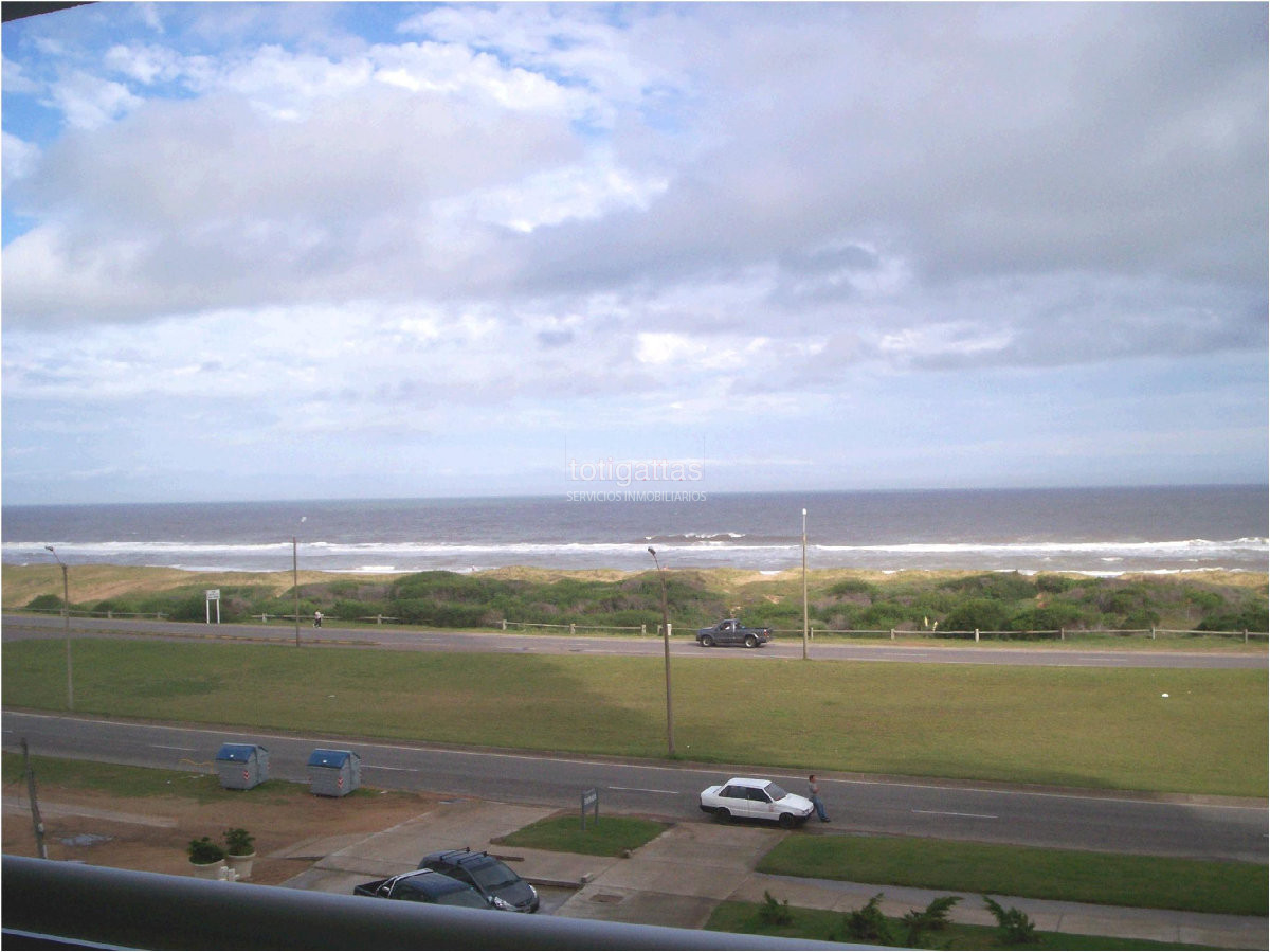 Apartamento ID.1413 - Torre de primer nivel frenta al mar