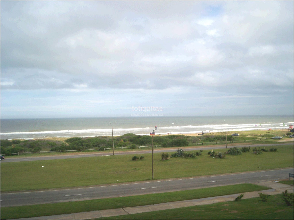 Apartamento ID.1413 - Torre de primer nivel frenta al mar