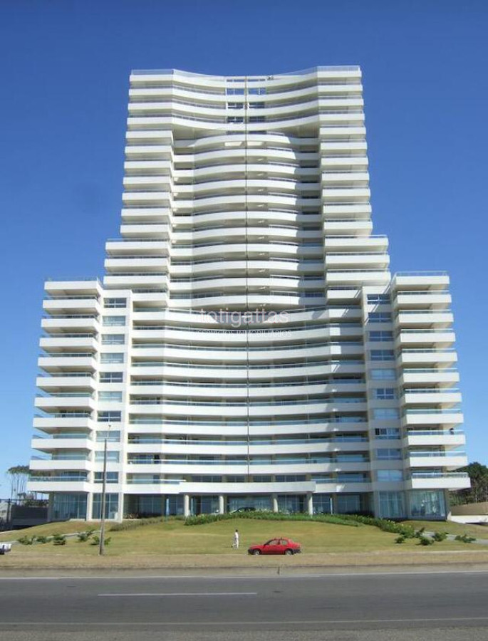 Apartamento ID.1413 - Torre de primer nivel frenta al mar