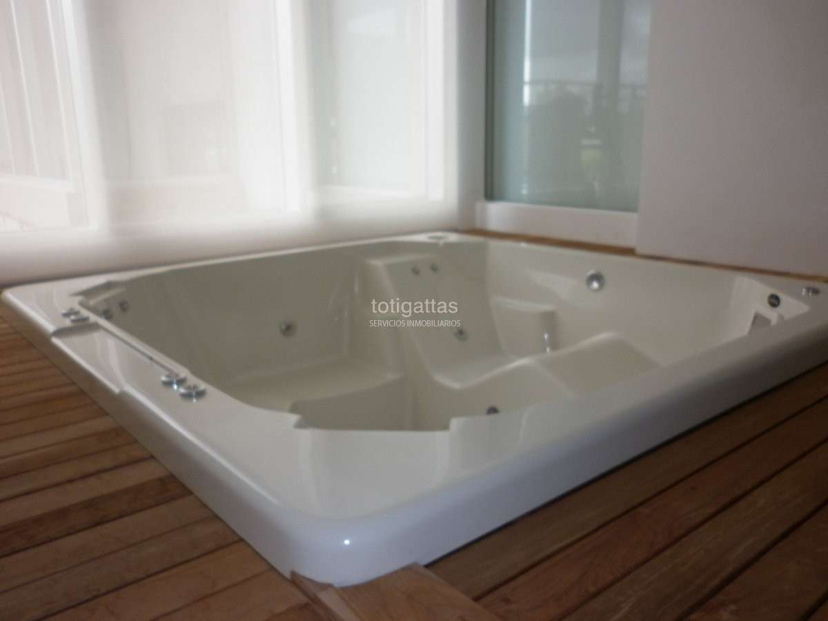 Apartamento ID.1413 - Torre de primer nivel frenta al mar