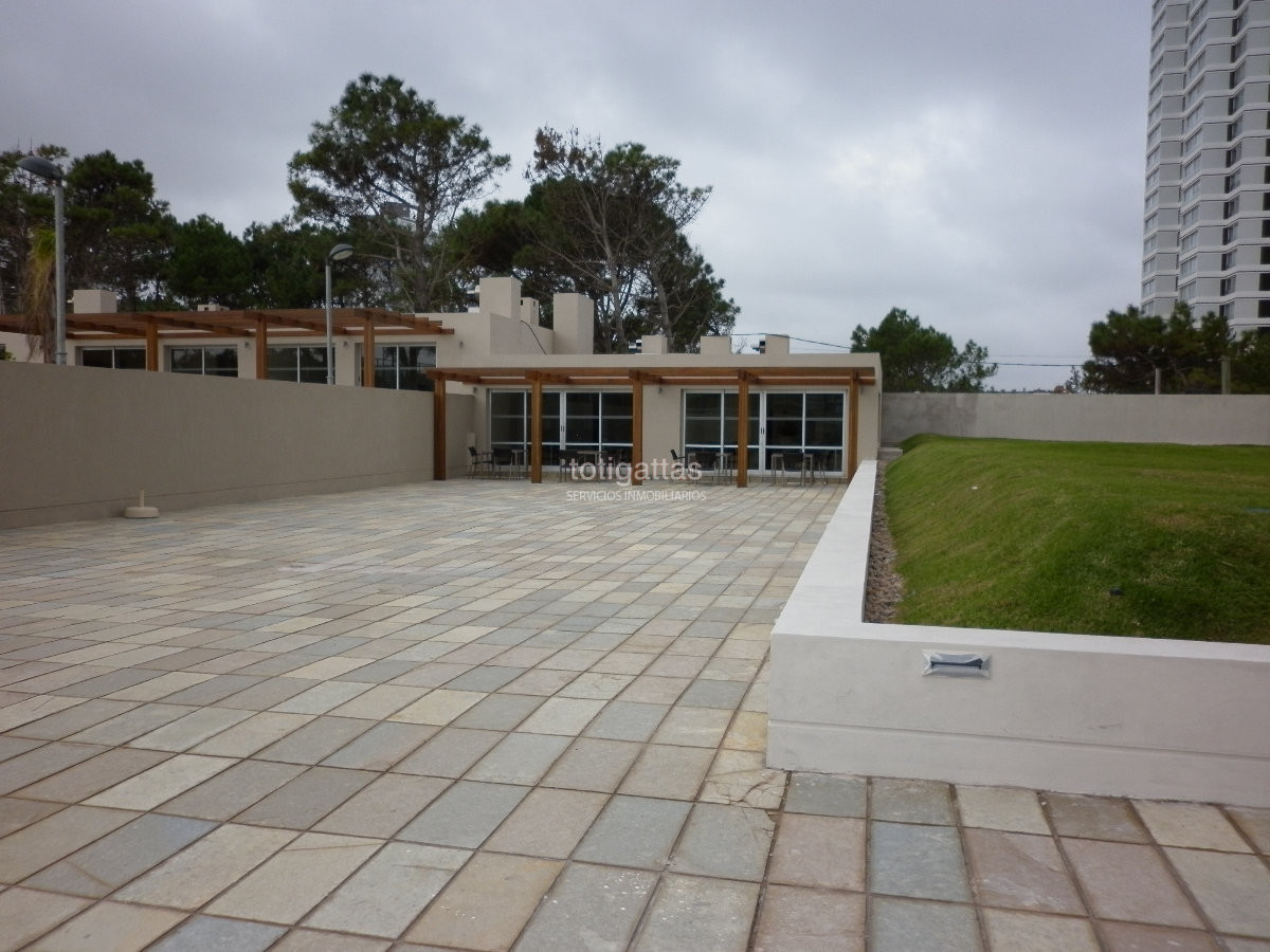 Apartamento ID.1413 - Torre de primer nivel frenta al mar