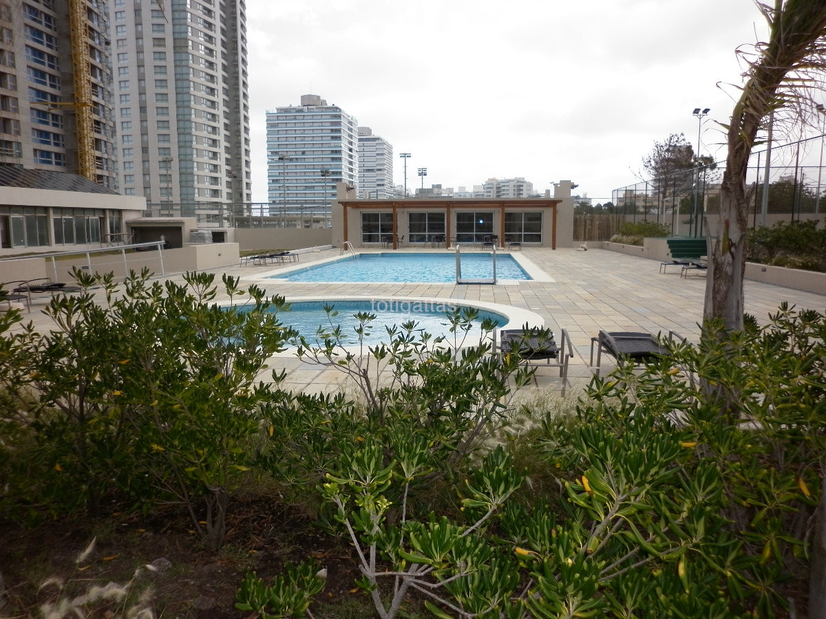 Apartamento ID.1413 - Torre de primer nivel frenta al mar