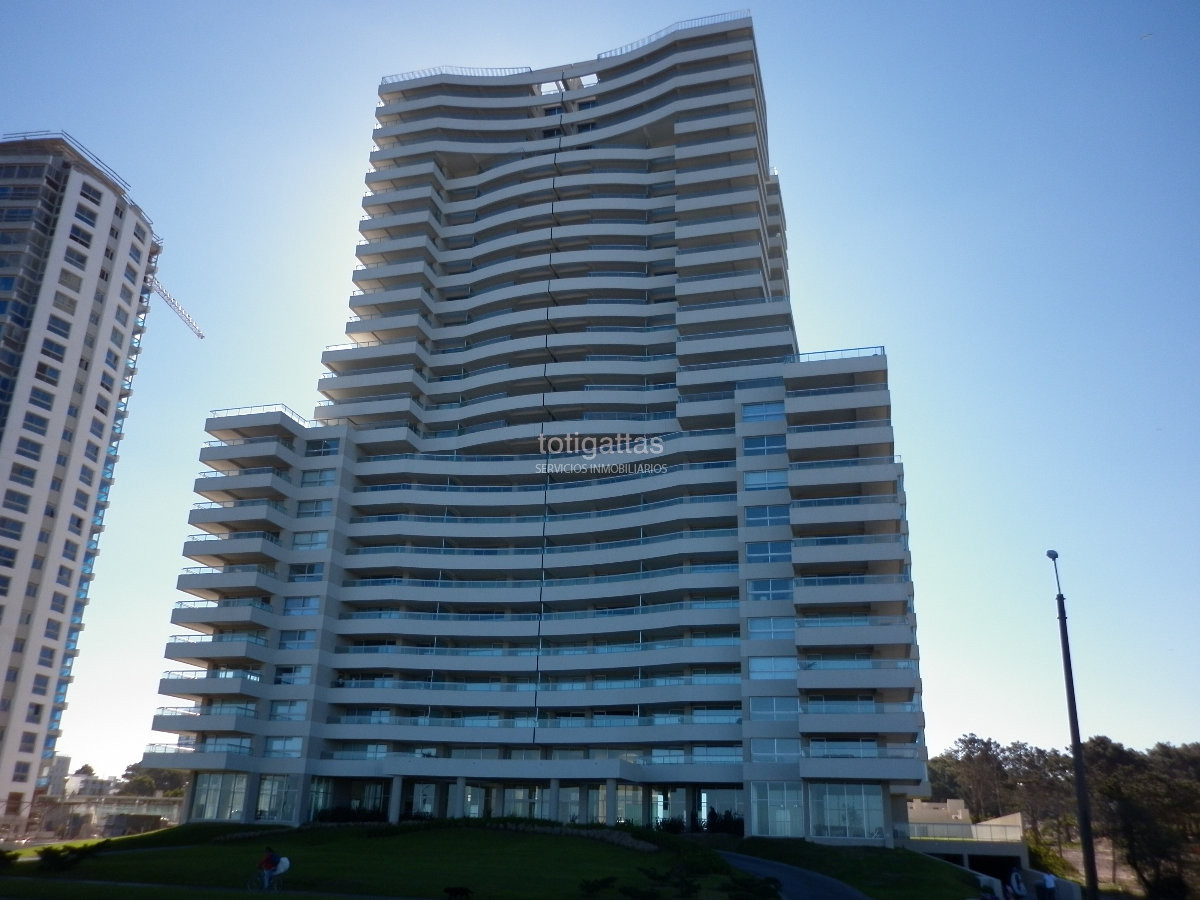 Apartamento ID.1413 - Torre de primer nivel frenta al mar