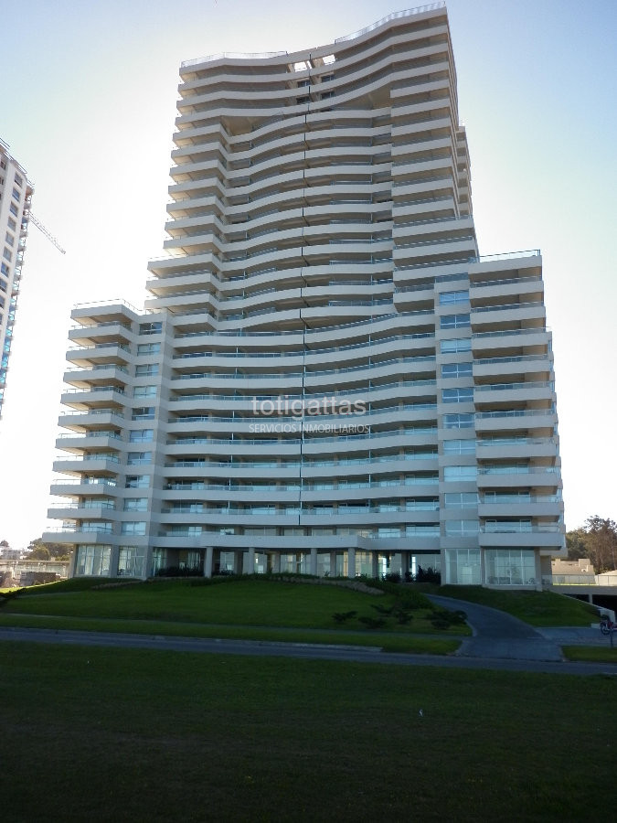 Apartamento ID.1413 - Torre de primer nivel frenta al mar