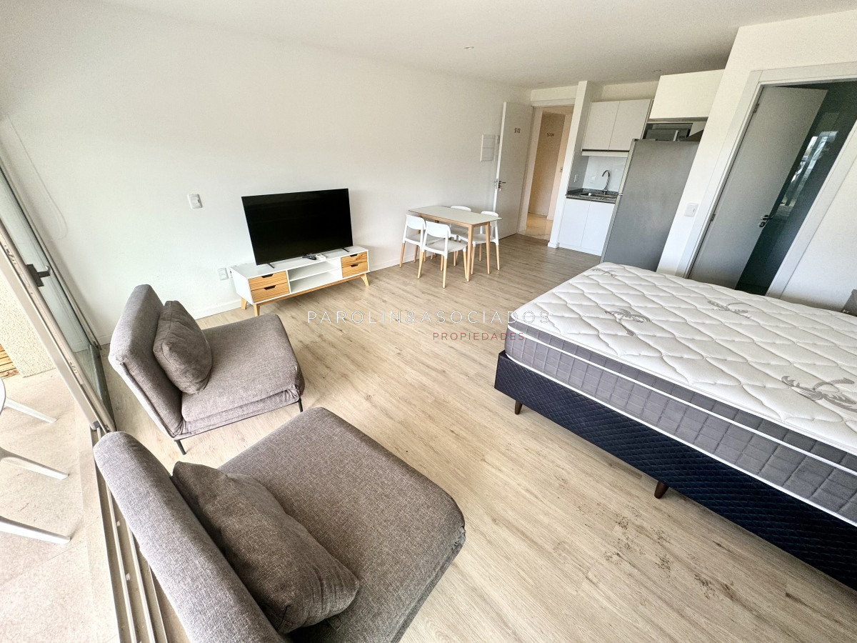 Monoambiente a 50 metros de la Playa - GoPunta - Portal Inmobiliario de Punta del Este - Maldonado