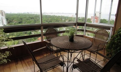 Apartamento en venta de 2 dormitorios en Bora Bora, Punta del Este.