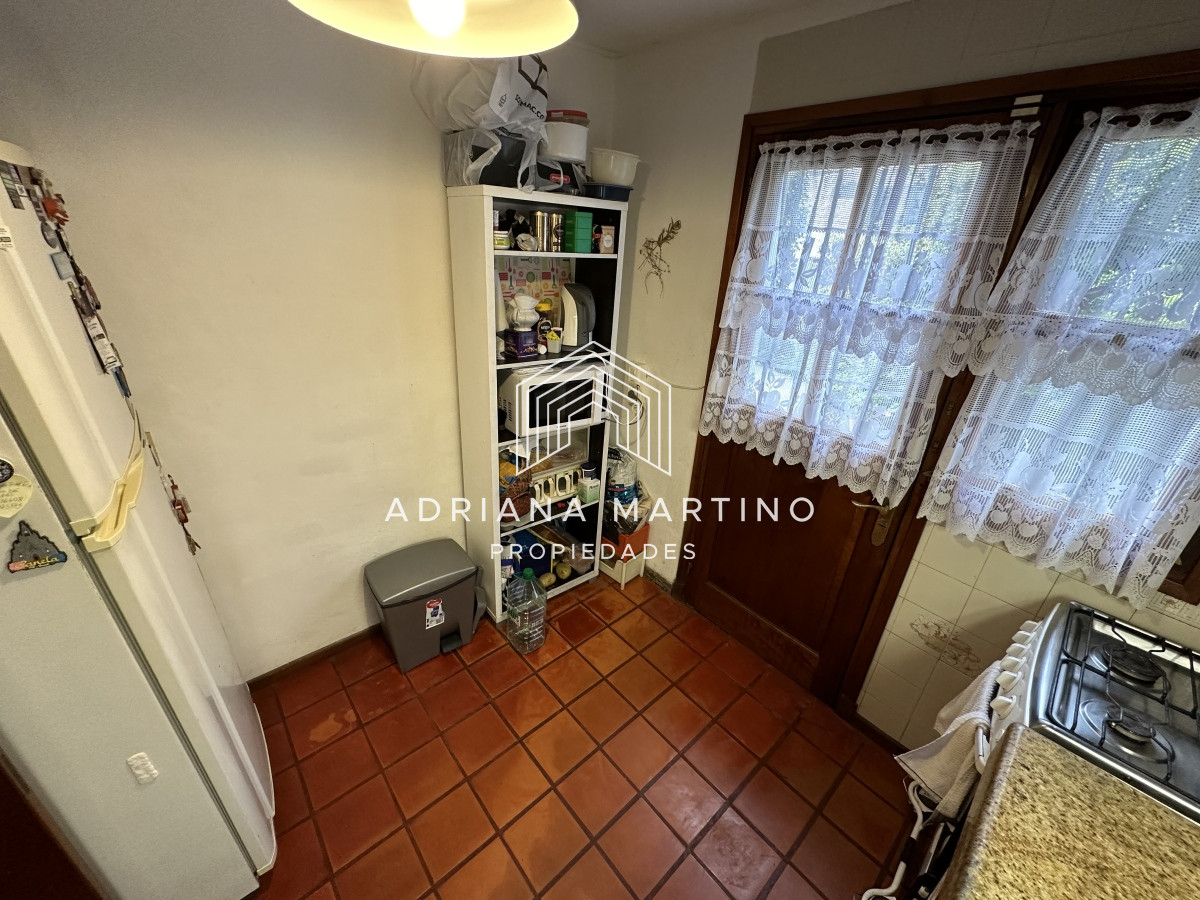 Casa ID.70736 - Muy buen chalet en venta en Pinares 