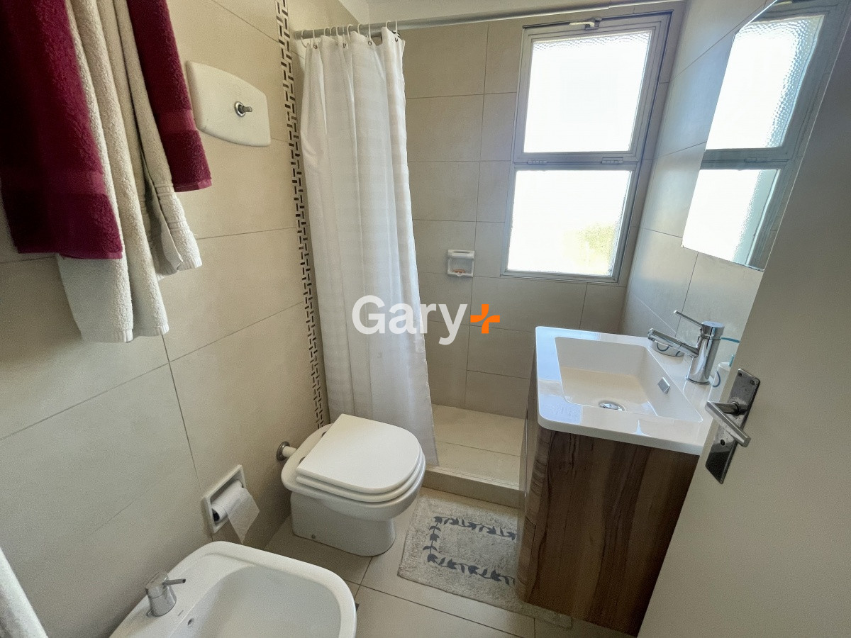 Apartamento ID.29295 - Apartamento de 3 dormitorios 2 baños en excelente ubicación - vende en exclusividad