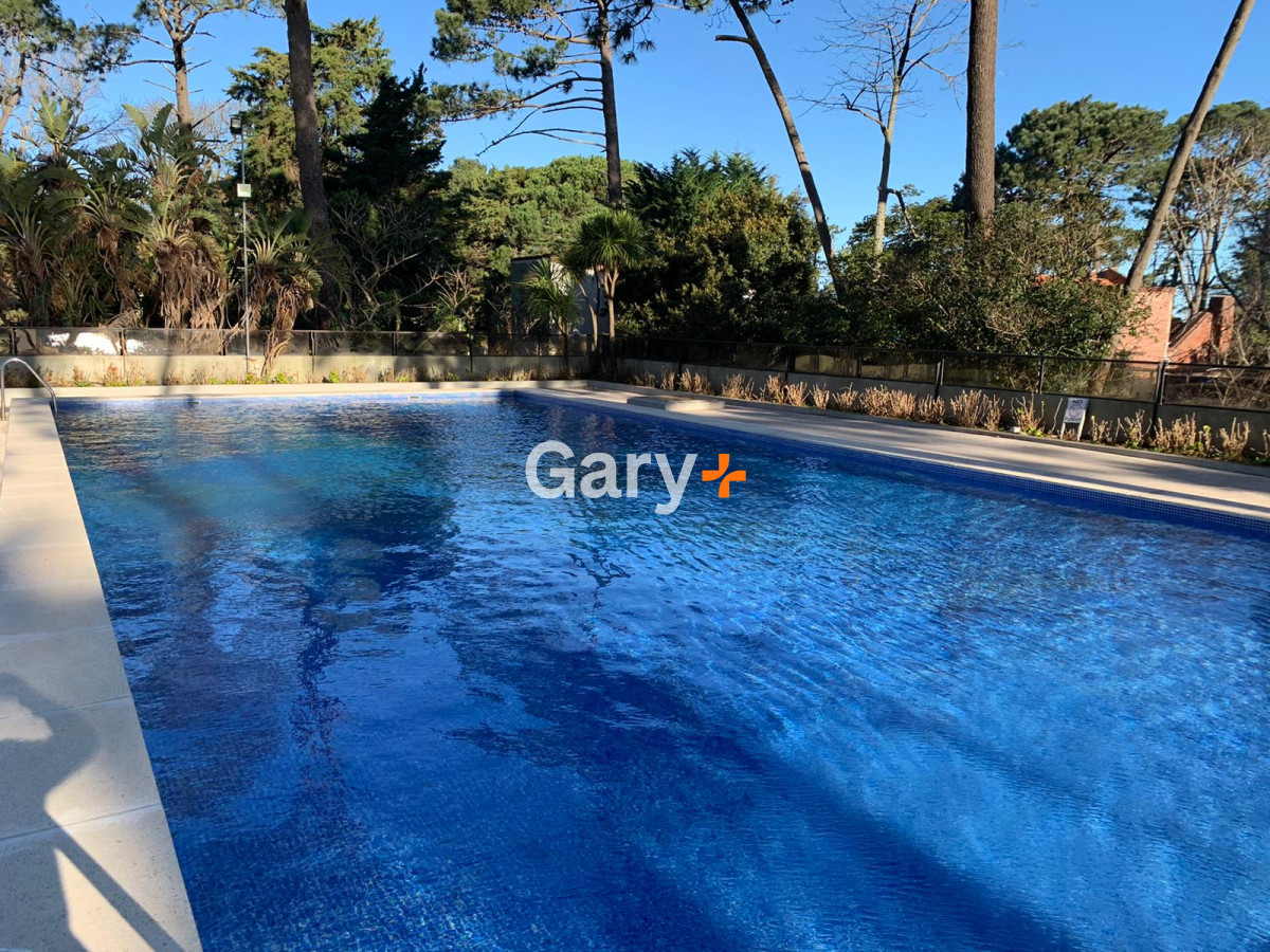 Apartamento ID.29295 - Apartamento de 3 dormitorios 2 baños en excelente ubicación - vende en exclusividad