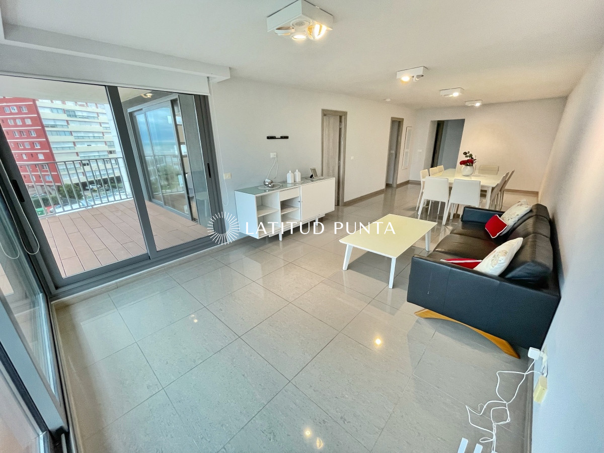 Brava - GoPunta - Portal Inmobiliario de Punta del Este - Maldonado