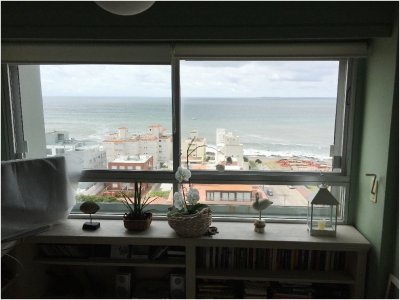 Apartamento con vista al mar