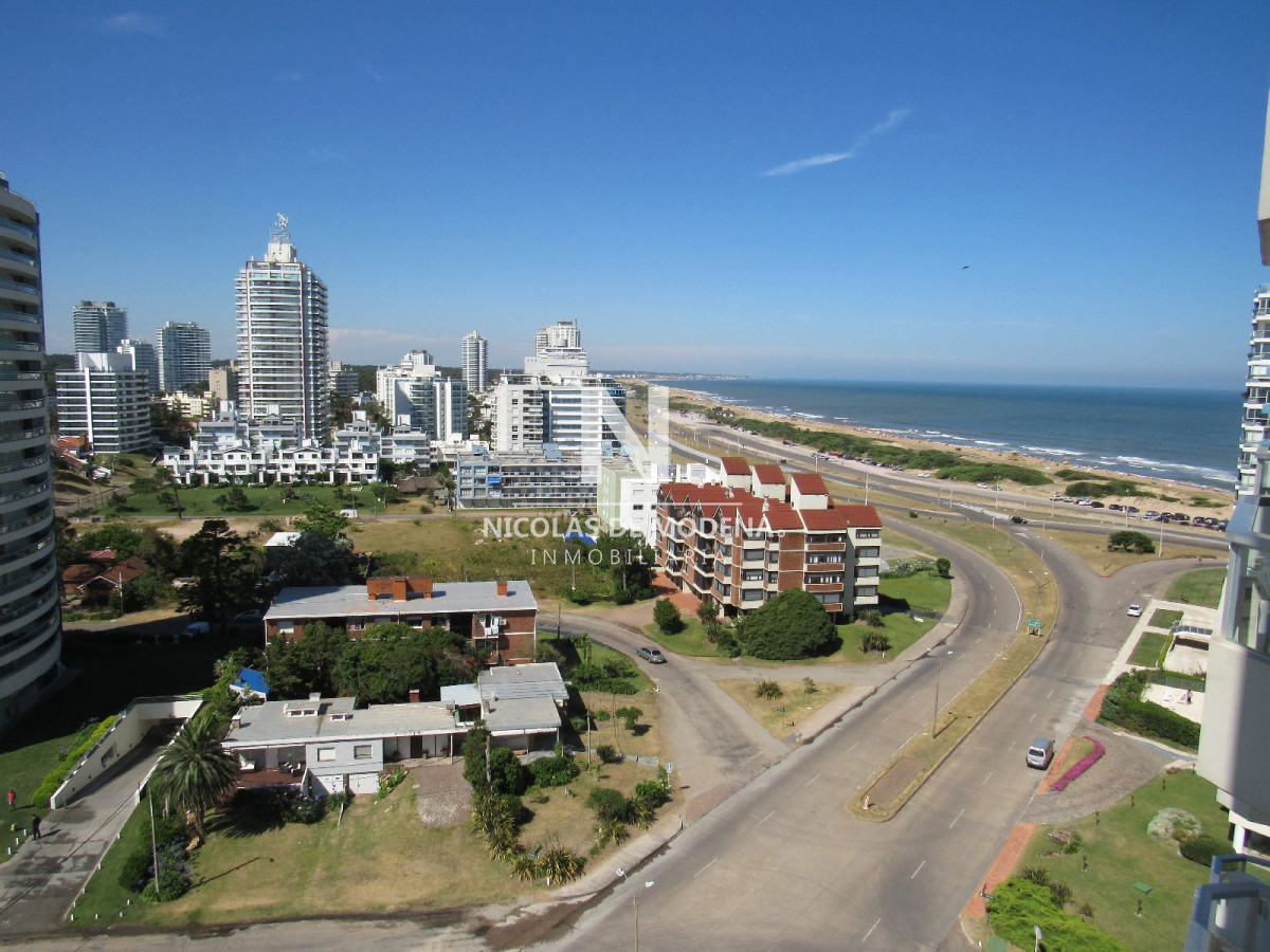 Brava - GoPunta - Portal Inmobiliario de Punta del Este - Maldonado