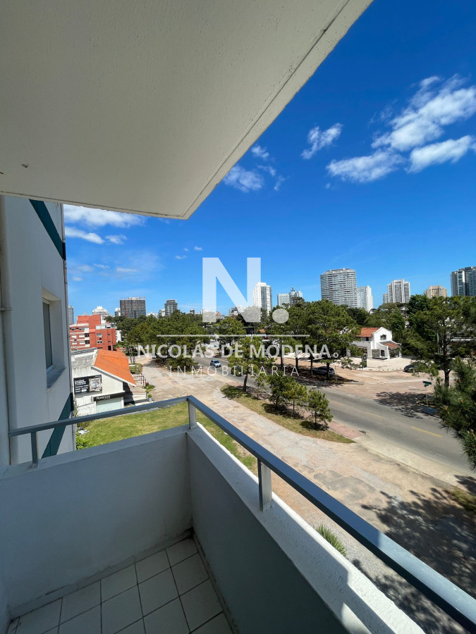 APARTAMENTO EN PUNTA DEL ESTE  - NDM29449A