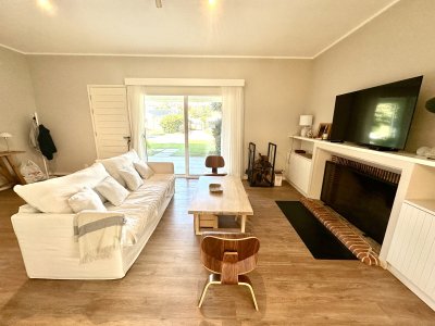 Vende espectacular casa en Mansa , Punta del Este