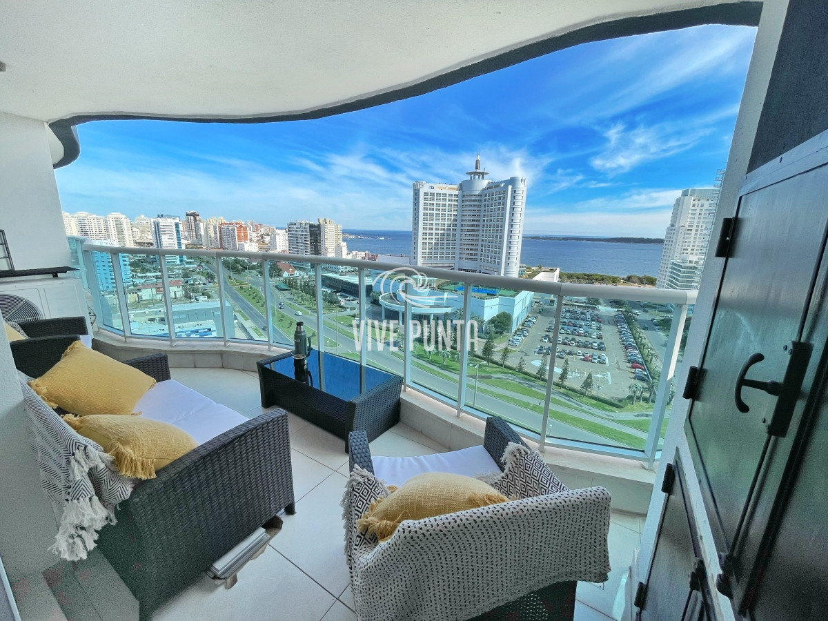 Apartamento ID.481 - Hermoso apartamento con vista al mar en Playa Mansa